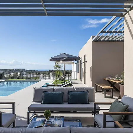 Lynx - Sculpted In Light & Nature By Etouri 레팀노