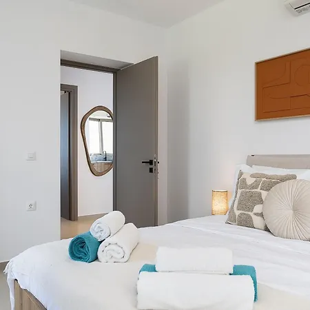 Lynx - Sculpted In Light & Nature By Etouri 빌라 *