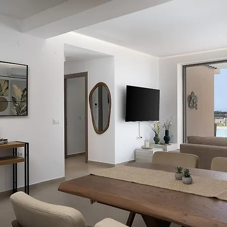 빌라 Lynx - Sculpted In Light & Nature By Etouri *