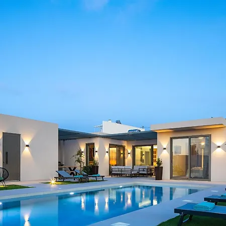 Lynx - Sculpted In Light & Nature By Etouri 别墅 罗希姆诺