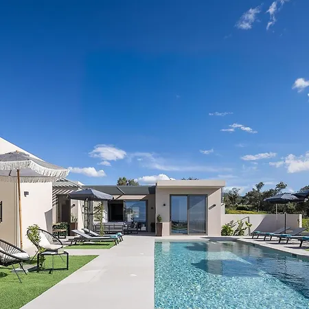 Villa Lynx - Sculpted In Light&nature By Etouri *