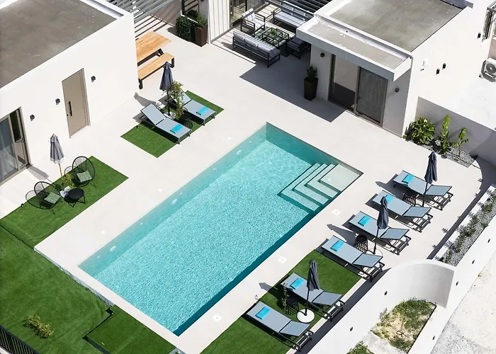 Villa Lynx - Sculpted In Light & Nature By Etouri Rethymno (Crete)